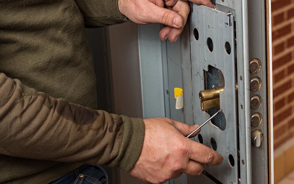 un serrurier d'urgence Trappes